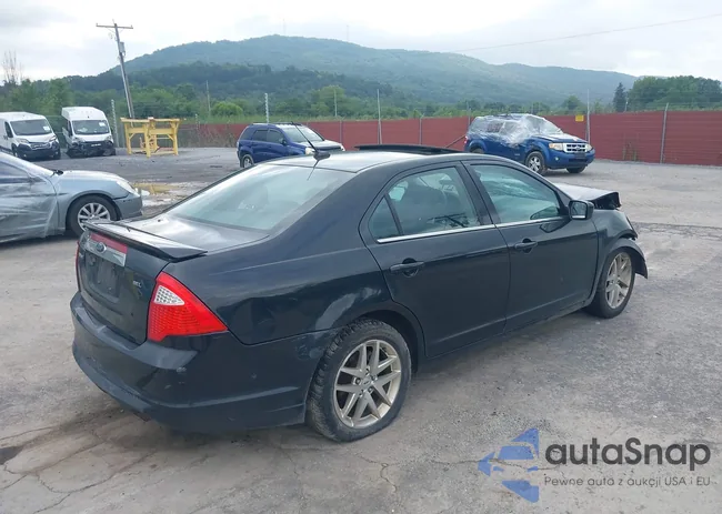 3FAHP0JA3CR371380: 42988148