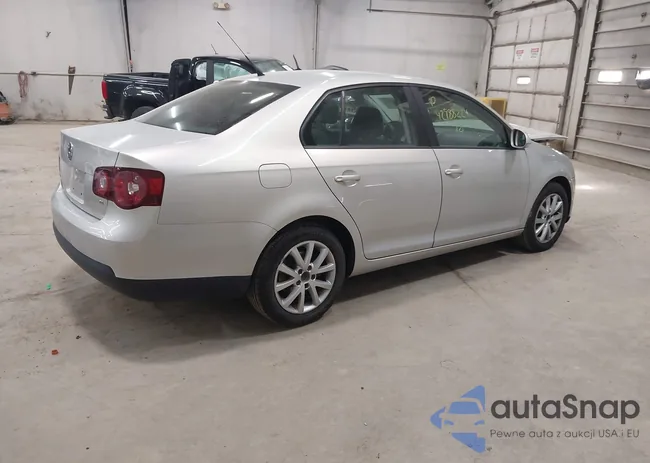 3VWRX7AJ5AM104045: 42988224