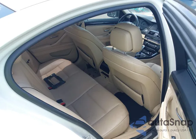 WBAFR7C51BC801499: 42989360