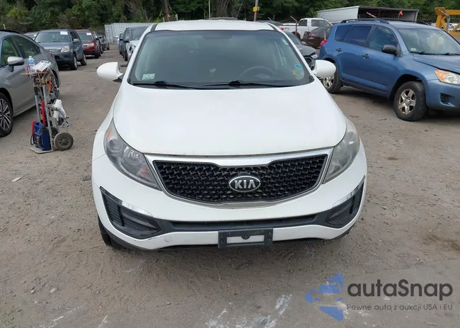 KNDPBCAC3G7864495: 42989370