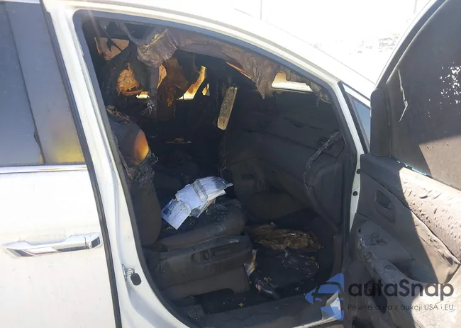 5FNRL5H69CB142938: 42989408