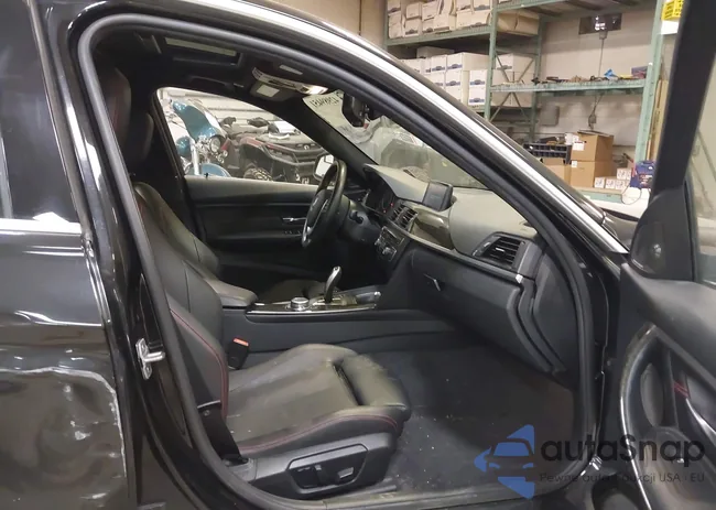 WBA3B9G59FNR94329: 42989451