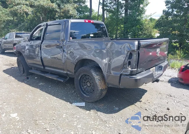 3C6RR7KT6JG211558: 42989550