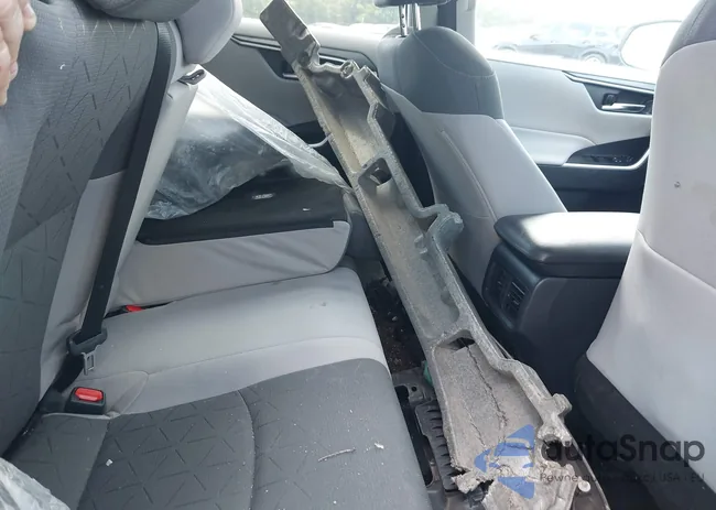 2T3W1RFV8MC095277: 42989572