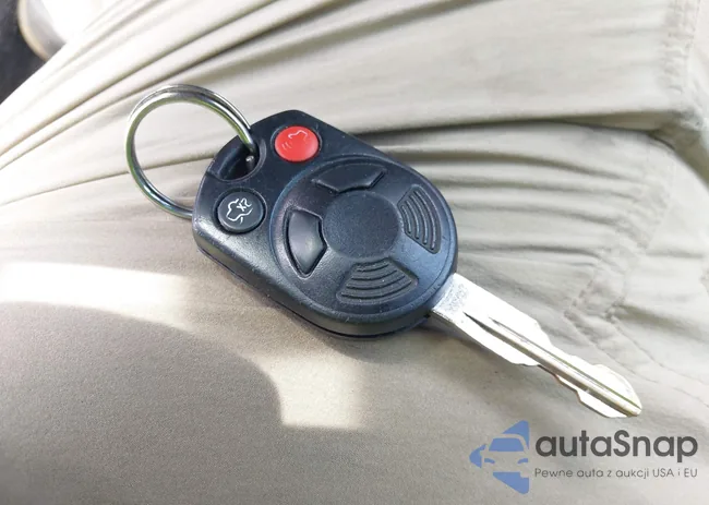 3FAHP0DC2BR124167: 42989650