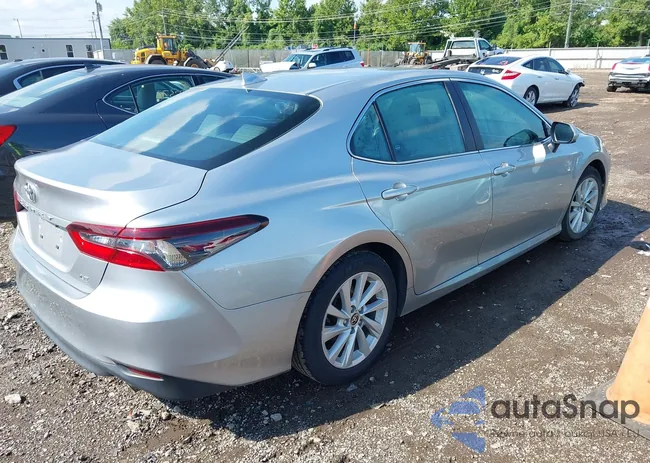 4T1C11AK3NU688653: 42989702