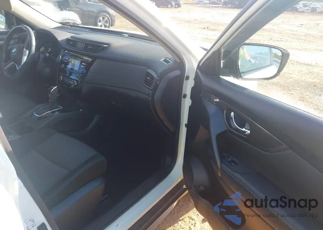 JN8AT2MV3HW264968: 42989762