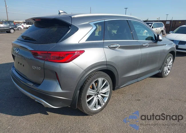 3PCAJ5M33LF104023: 42989783