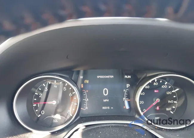 3C4NJDCB4KT666601: 42989113