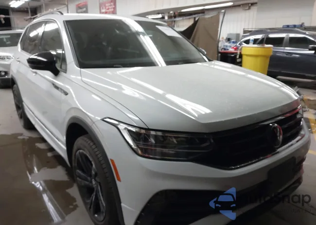 3VVCB7AXXPM005095: 42989179