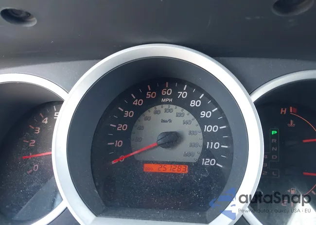 3TMJU4GNXAM104768: 42989199