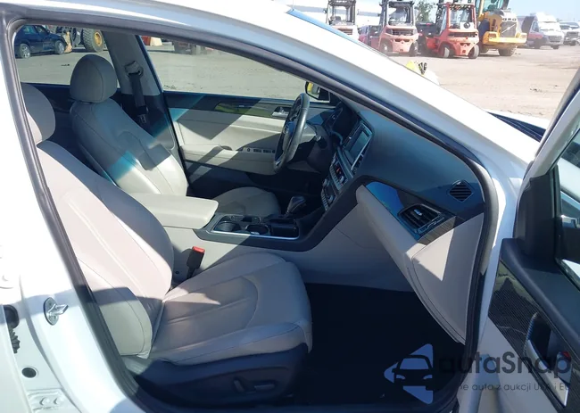 5NPE34AF0JH627583: 42989306