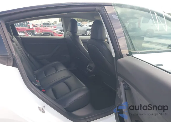 5YJ3E1EA6PF435719: 42989330