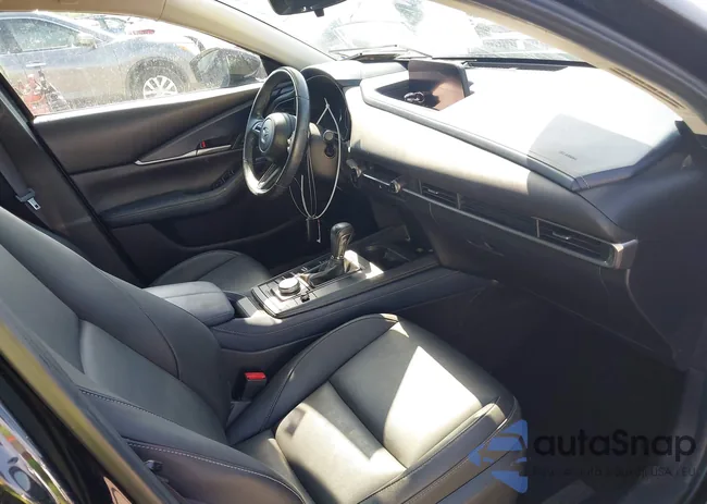 3MVDMACL4LM118750: 42989353