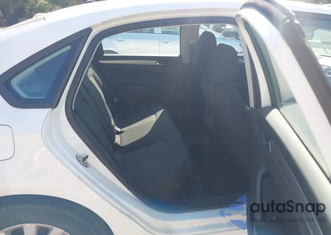 1VWAP7A30CC027457: 42990373