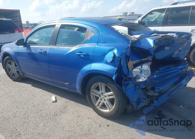 1B3LC56K28N144952: 42990400