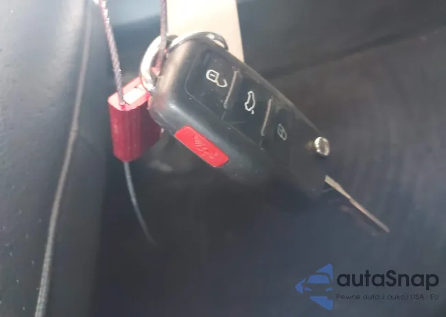 1VWDT7A32HC078796: 42990553