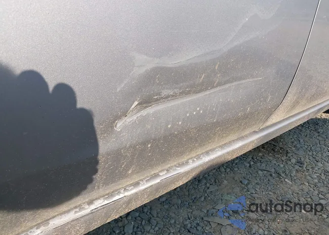 2G1WB58KX81360845: 42990640