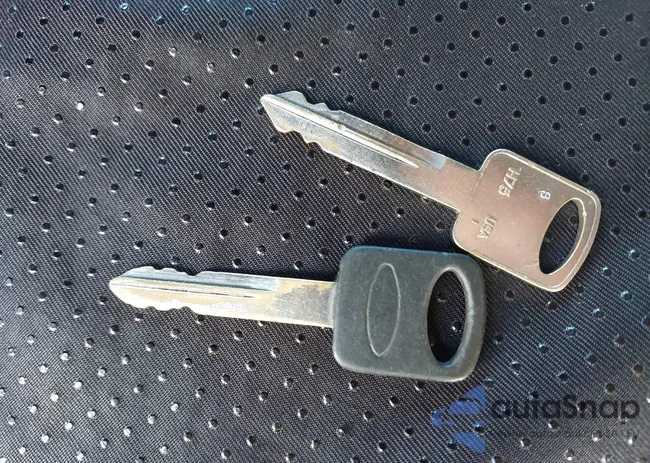 1FTFE24Y9THB01647: 42990641