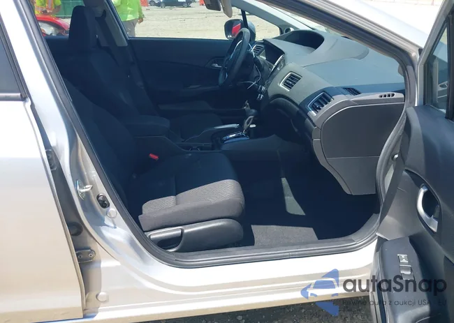 2HGFB2F70FH545495: 42990790