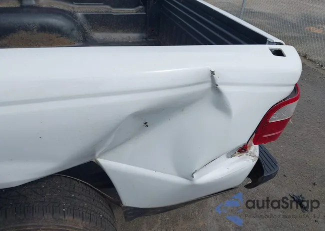 1FTYR10U44PA95659: 42990810