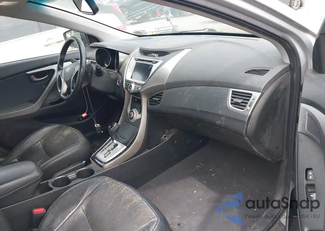 5NPDH4AE2CH093493: 42990060