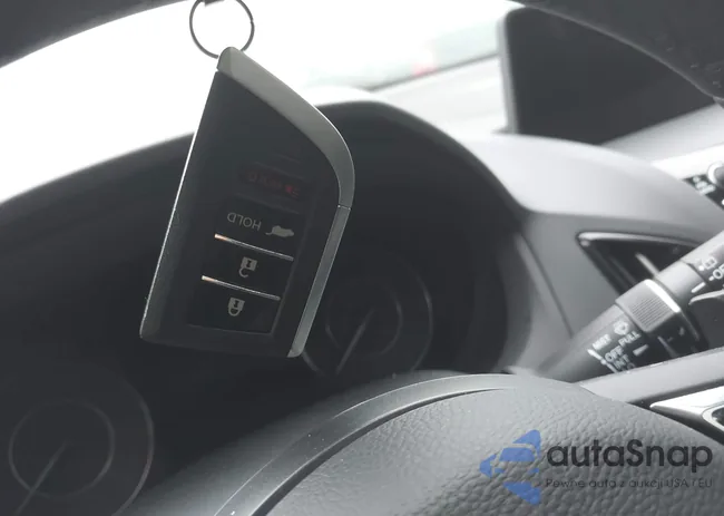 5J8TC2H33RL015703: 42990178