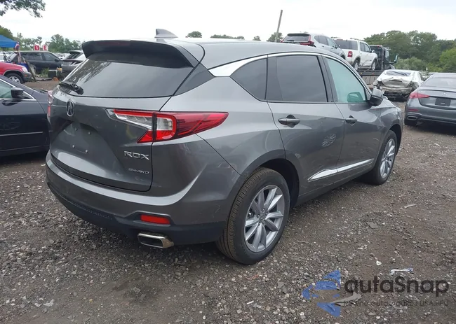 5J8TC2H33RL015703: 42990178