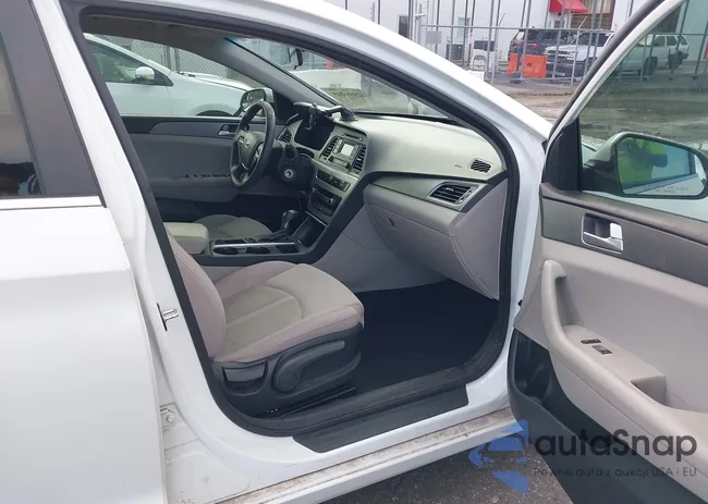 5NPE24AFXFH064701: 42990205