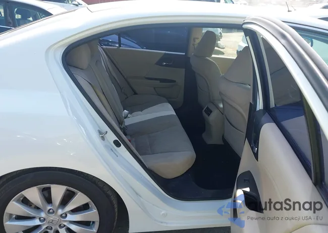 1HGCR2F77DA027748: 42990278