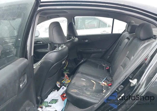 1HGCR2F82EA068167: 42990338