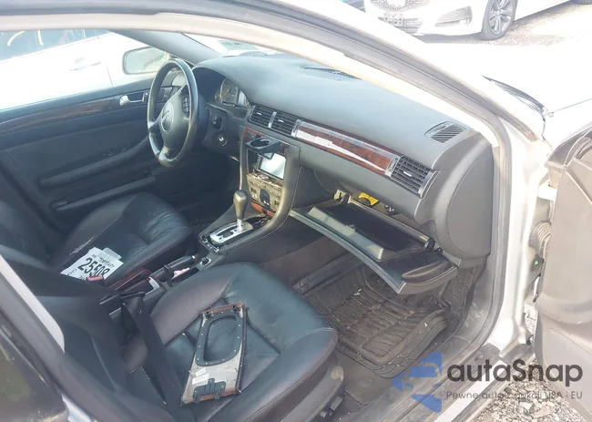 WAULT64B03N039677: 42990341