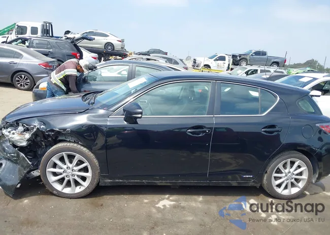 JTHKD5BH4D2135486: 42991557