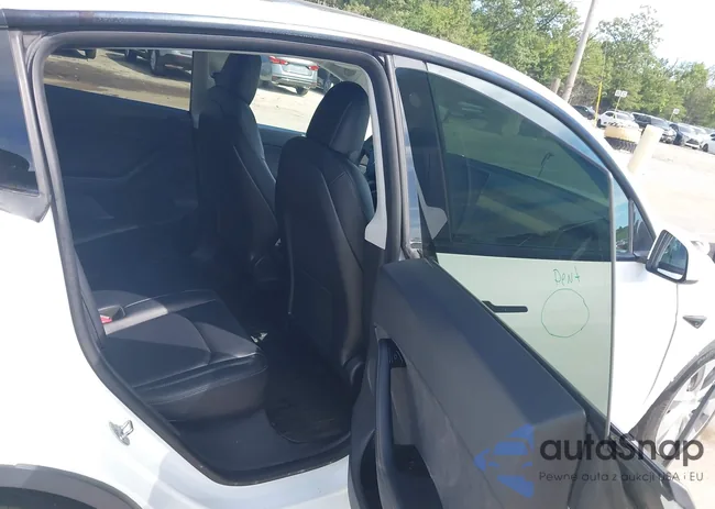 5YJYGDEE2MF073243: 42991565