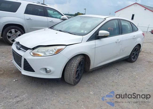 1FADP3F24DL166619: 42991599