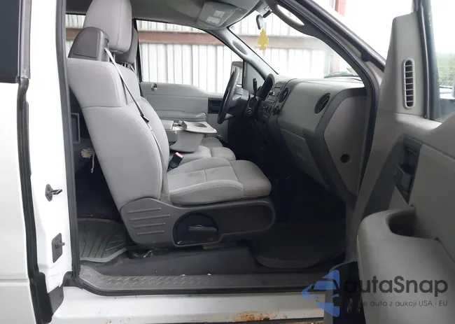 1FTRX14W05NA70017: 42991652