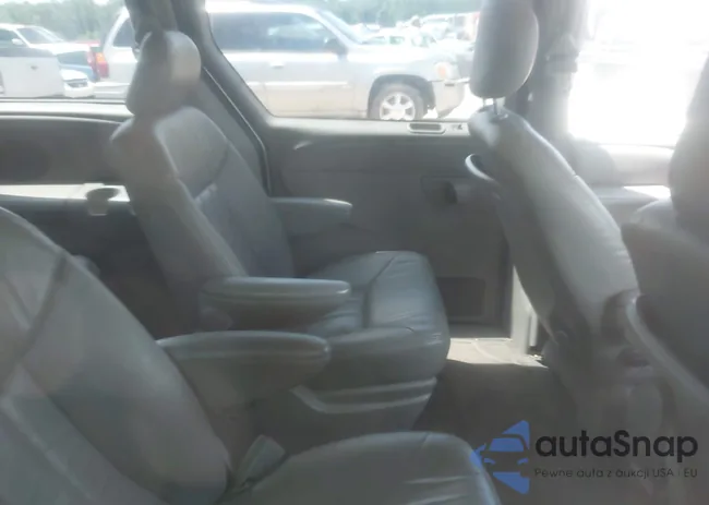 2C4GP54L33R274878: 42991837