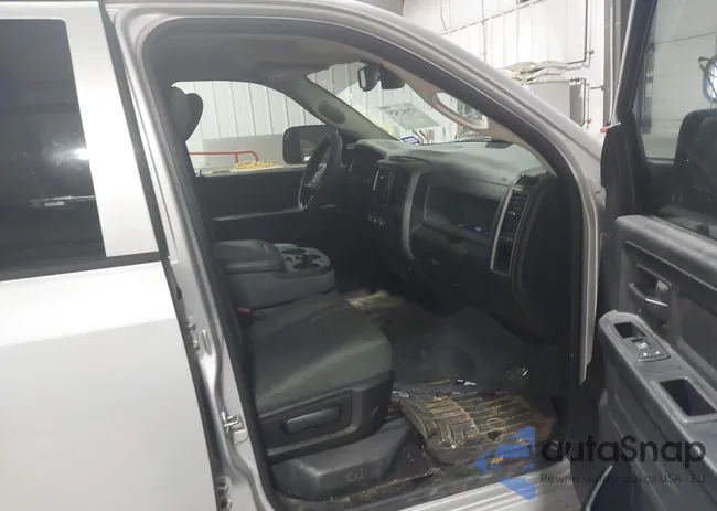 1C6RR6FT1FS722678: 42991929