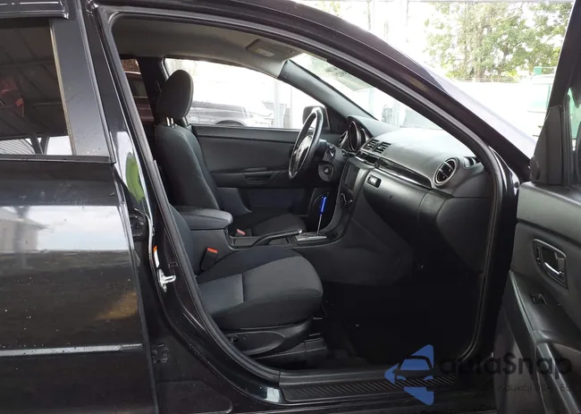 JM1BK32G281142824: 42991291