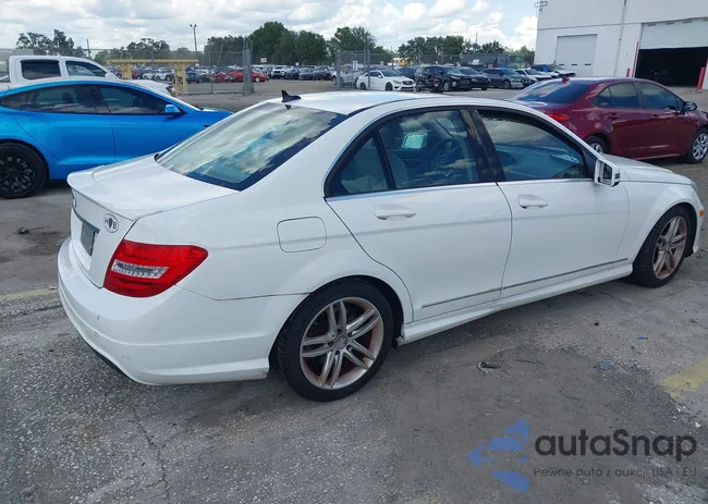 WDDGF4HB7EG208021: 42991306