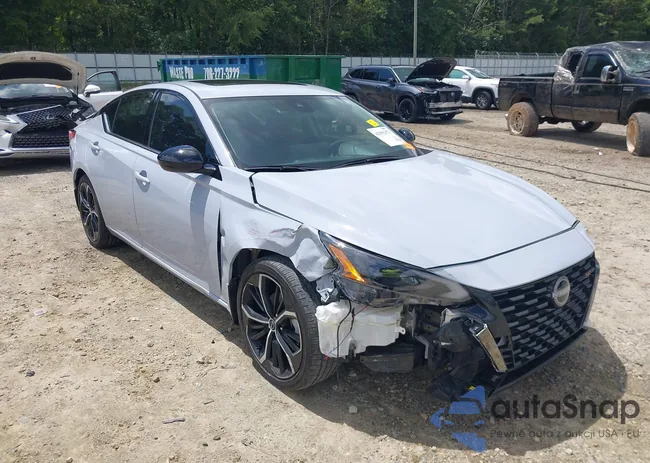 1N4BL4CV9PN402391: 42992373