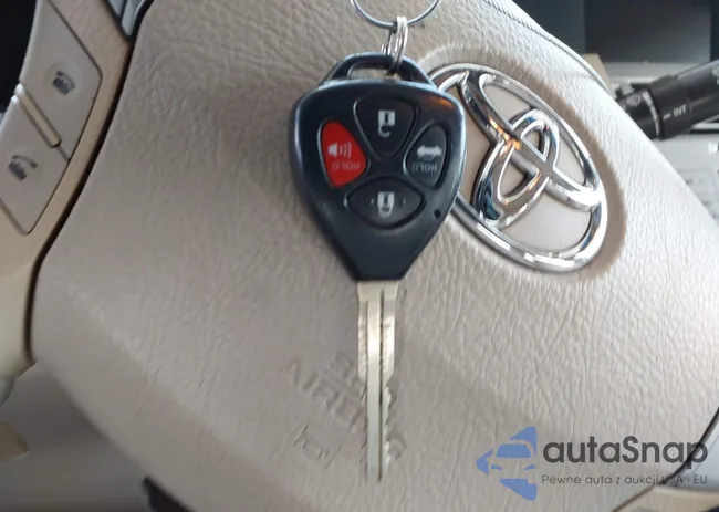 4T1BK36B68U289575: 42992383