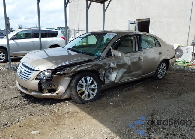 4T1BK36B68U289575: 42992383