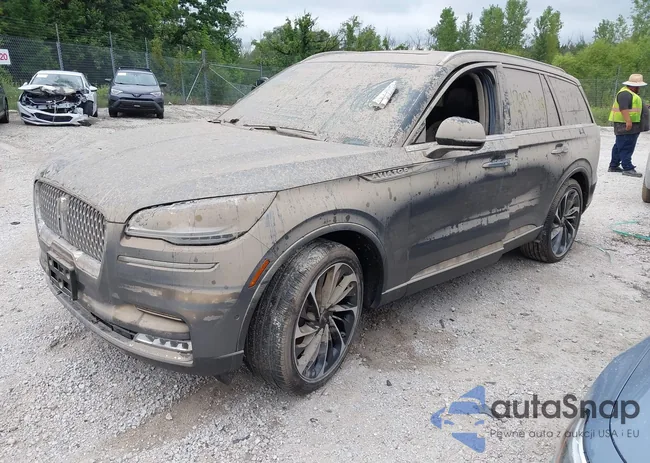 5LM5J7XC5PGL30769: 42992419