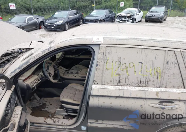 5LM5J7XC5PGL30769: 42992419