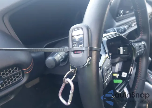 3CZRZ2H58SM768960: 42992437