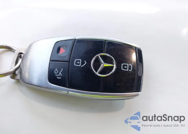 WDDZF6JB3KA522052: 42992441