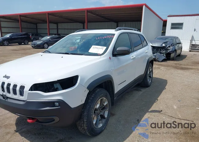 1C4PJMBX2KD328562: 42992531