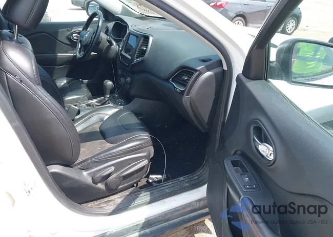 1C4PJMBX2KD328562: 42992531