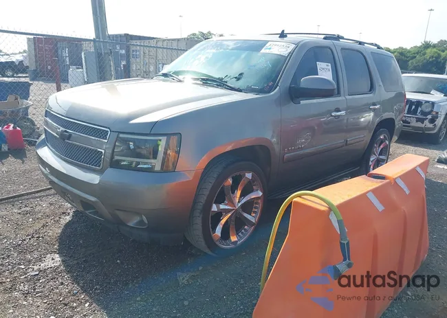 1GNFK13077R270958: 42992538